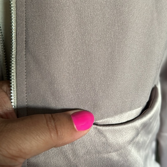 Nordstrom Rack | Womens Lavender Satin Crop Bomber Jacket with Pockets - Size L - Picture 12 of 12